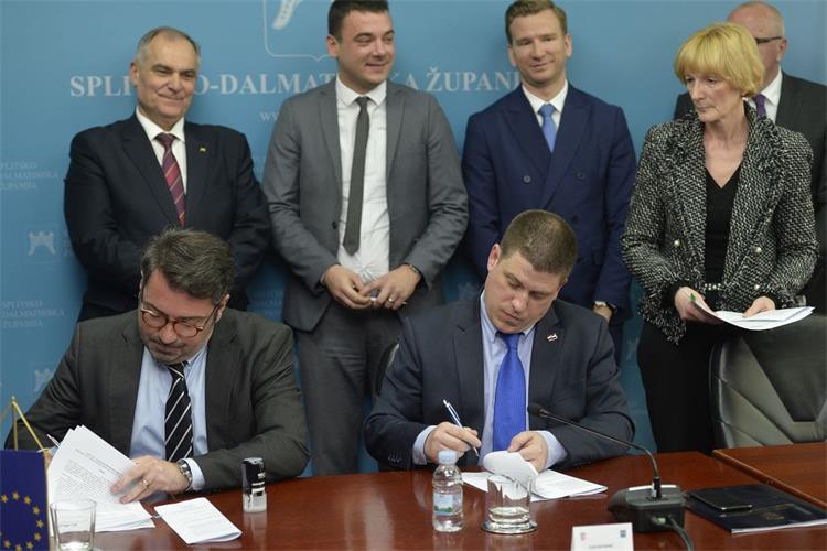 Slika /slike/foto 2_20/foto MIN-ST 24-2_20/nsl MIN-ST 24-2_20.jpg